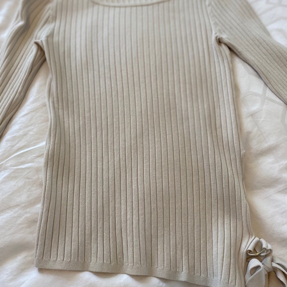 Marciano tops $40.00 each colour - Picture 1 of 10